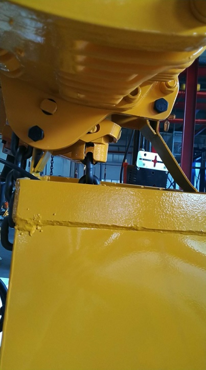 metal chain container for electric chain hoist.jpg