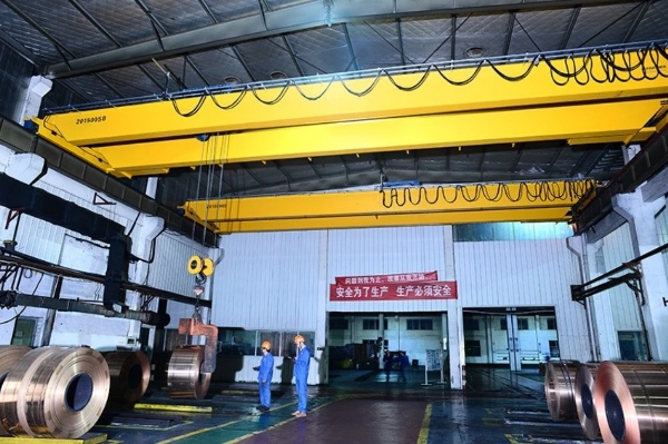 Professional Exporter of Double girder overhead cranes4-1.jpg