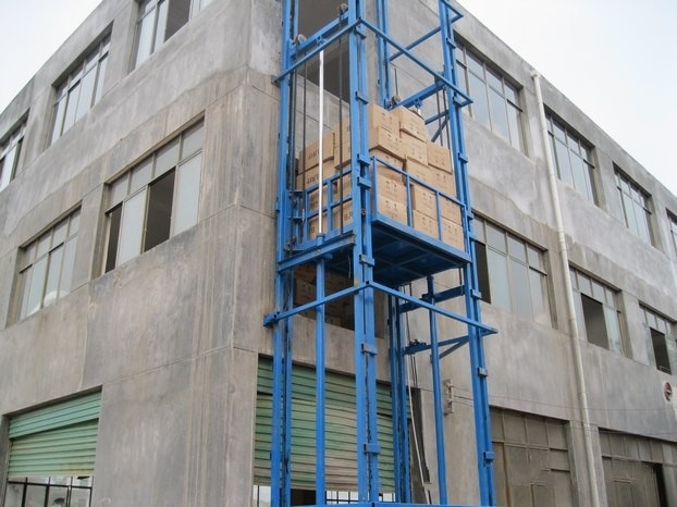 Vertical Lead Rail Lift Platforms (cargo platform lifts)2-8.jpg