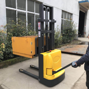 Technical details of Electric Pallet Stacker