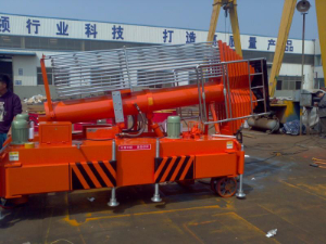 Site photos of Tiltable telescopic hydraulic cylinder lift