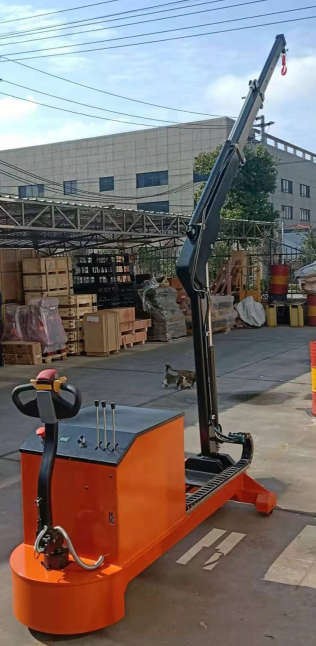 02 ton Mobil Floor crane made in china.jpg