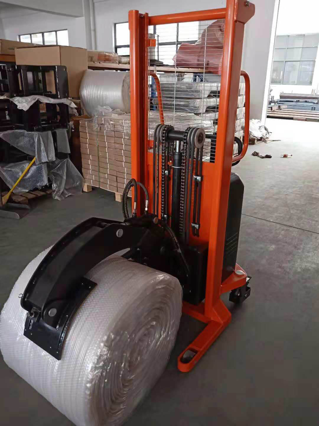 RAMHOIST Coil lifting machine with single or multi arm for carrying coil (Aluminium rolls and Copper rolls)from one place and to put down to another place-3.jpg