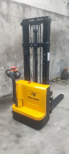 Catalog details with prices for Electric Pallet Stackers requested by UK
