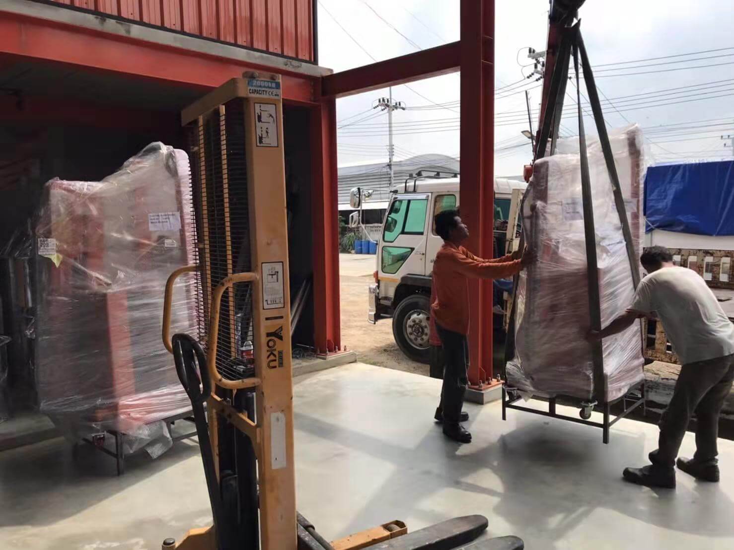 1t fully powered Electric floor crane has arrived in Thailand-4.jpg
