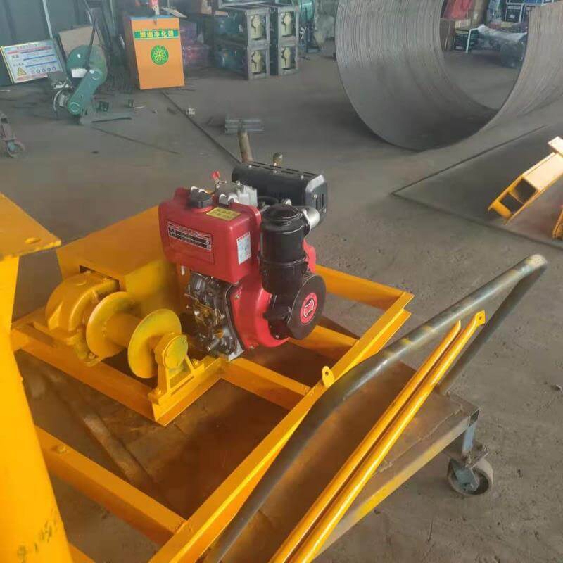 mini construction crane, Gasoline（petrol) operated (汽油）-1.jpg
