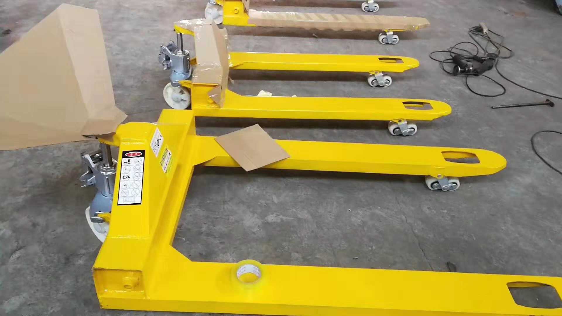 China Customized Hand Pallet Truck Manufacturers, Suppliers, Factory - 23.jpg