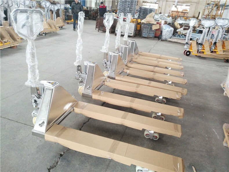 China Customized Hand Pallet Truck Manufacturers, Suppliers, Factory - 102.jpg