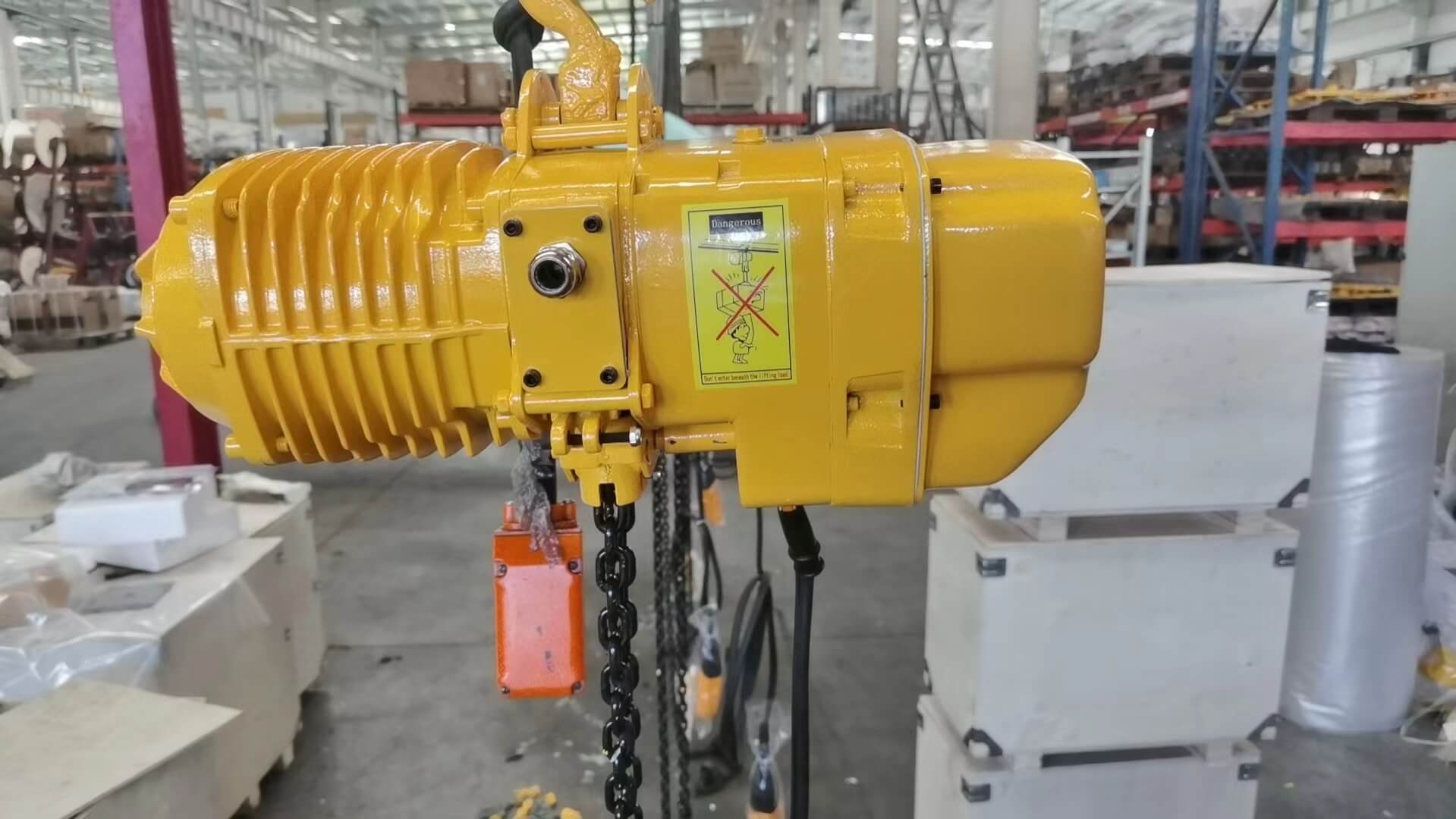 Site photos of 0.5t dual speed electric chain hoist made in 2022,3-9.jpg